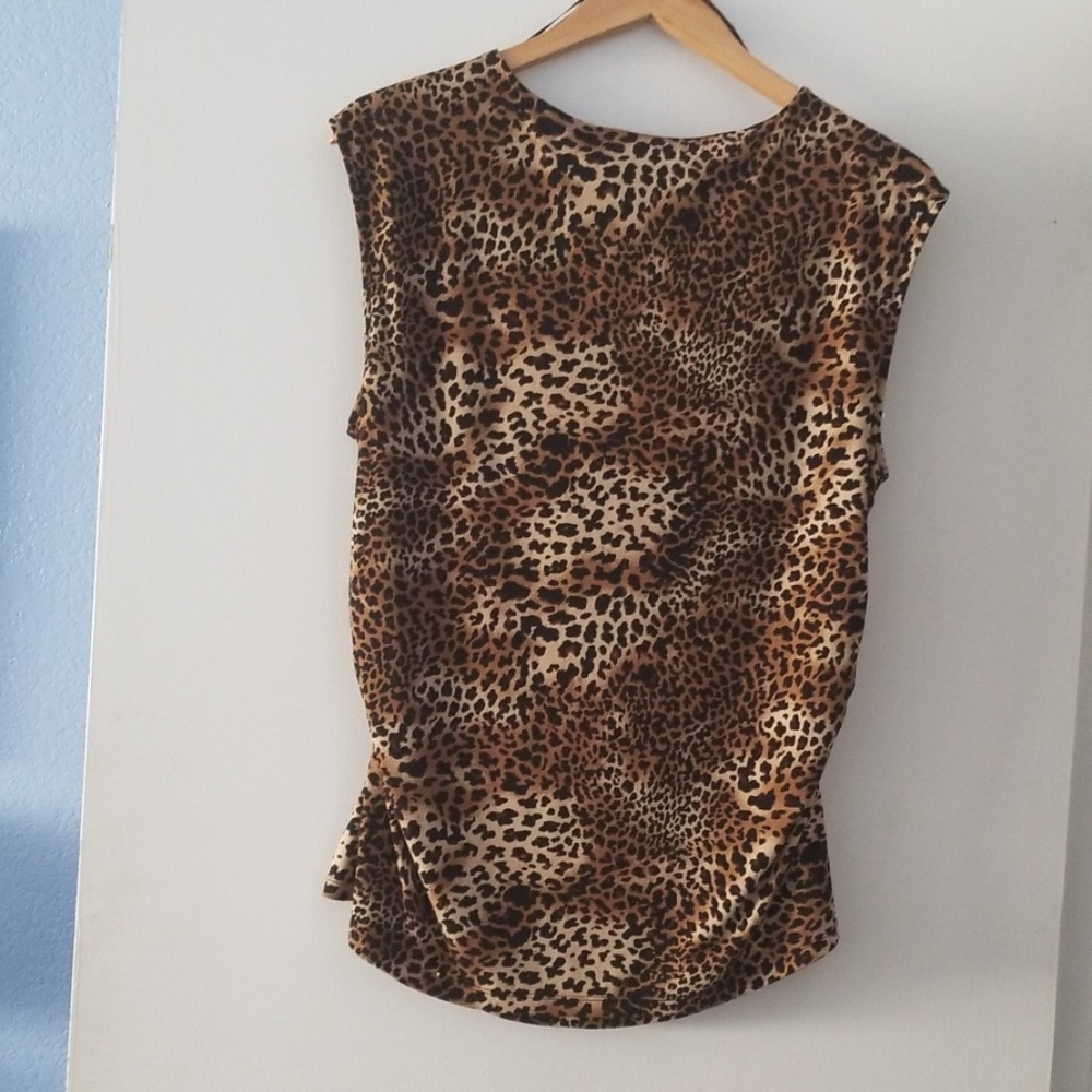Leopard pull over blouse - Picture 2 of 2